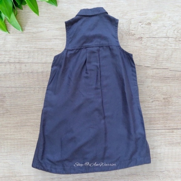 Athleta chambray sleeveless button down top *shop@iamwarrior - Picture 4 of 8